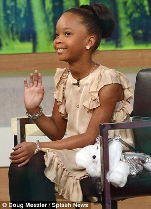 Η μικρότερη ηθοποιός, υποψήφια για Όσκαρ, έκανε μόδα τις τσάντες-ζωάκια!