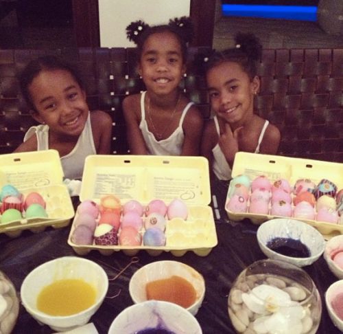 Η έκπληξη του Sean ‘Diddy’ Combs ανήμερα του Πάσχα στις τρεις κόρες του! (φωτό)