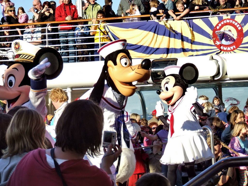 Disney Magic: Το "παιδικό" κρουαζιερόπλοιο έρχεται!