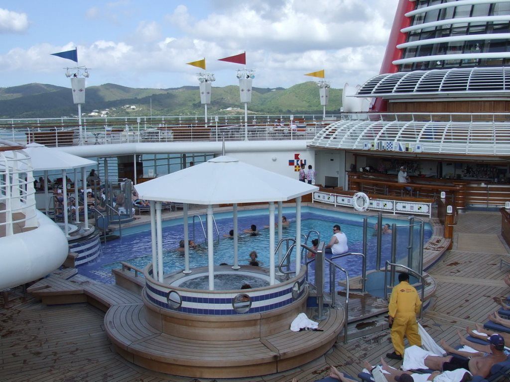 Disney Magic: Το "παιδικό" κρουαζιερόπλοιο έρχεται!