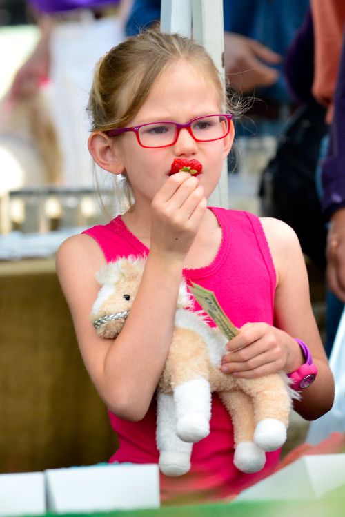 Jennifer Garner: Απολαμβάνοντας το κυριακάτικο πρωινό με τις κόρες της (φωτό)