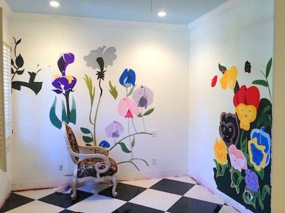 Η Holly Madison έφτιαξε μόνη της το δωμάτιο της κόρης της!