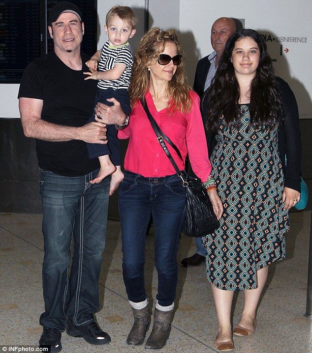 Ο Travolta junior θα κλέψει καρδιές! (φωτό)