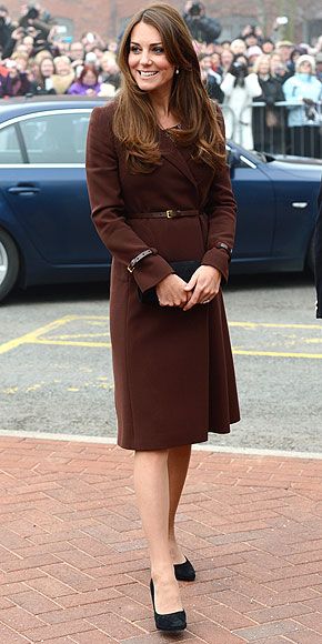 Οι σικ εμφανίσεις της εγκυμονούσας Kate Middleton σε φωτογραφίες!
