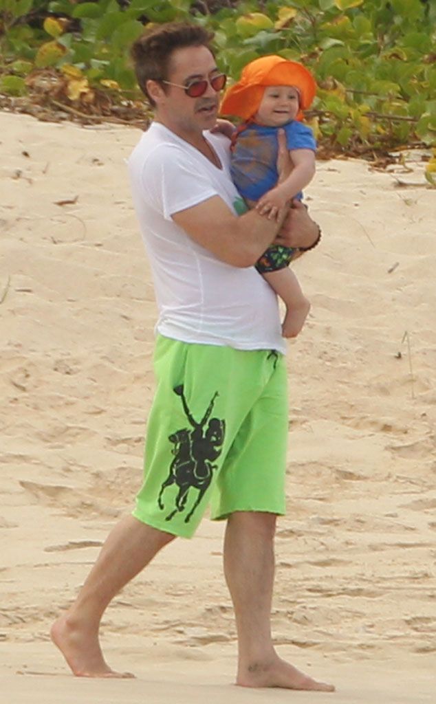 Οι πιο γλυκές φωτογραφίες μωρών διασήμων που τραβήχτηκαν ποτέ!