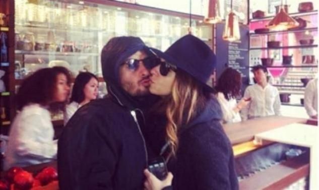 Βόλτες στη Νέα Υόρκη για την μέλλουσα μανούλα Σοφία Καρβέλα!