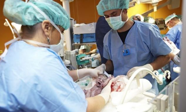 Γεννήθηκαν τα πεντάδυμα από την φυσιολογική σύλληψη! Ολα πήγαν καλά! (φωτογραφίες)