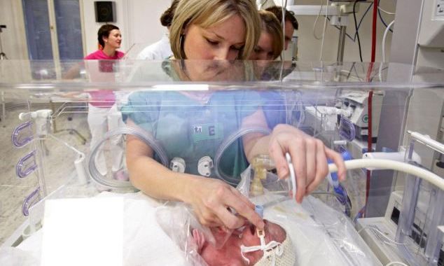 Γεννήθηκαν τα πεντάδυμα από την φυσιολογική σύλληψη! Ολα πήγαν καλά! (φωτογραφίες)