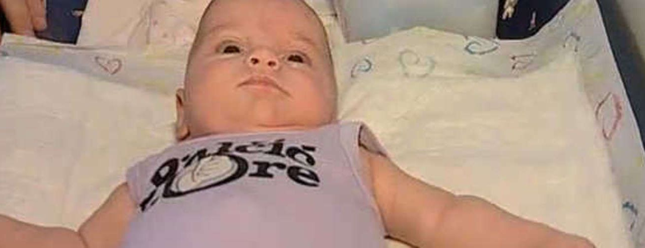 Μωρό γεννήθηκε στις 25 βδομάδες κύησης ,480 γρ. και τα κατάφερε!