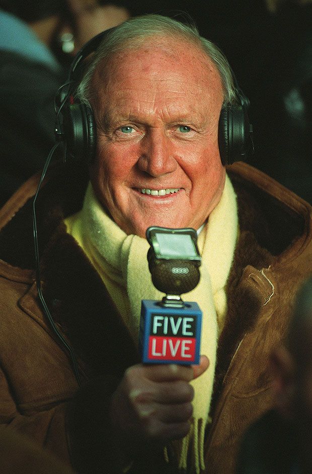 Ποιος βετεράνος παρουσιαστής καταδικάστηκε για ασέλγεια σε βάρος 14 κοριτσιών κάτω των 9 ετών;