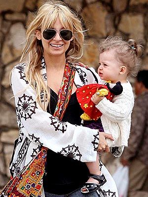 Το οικογενειακό άλμπουμ της Νικόλ Ρίτσι με τα παιδιά της! (50+ φωτογραφίες)