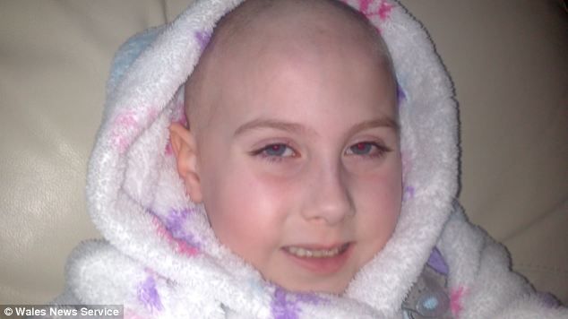 Το μοναδικό κοριτσάκι στον κόσμο που πάσχει από διπλό τύπο λευχαιμίας!