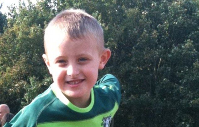 Η τραγική ιστορία ενός αγοριού που μέσα σε μία εβδομάδα έχασε την όρασή του, την ομιλία του και έμεινε παράλυτος