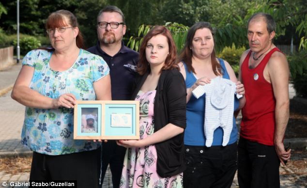 Έμεινε μαζί με το μωρό της για τρεις μέρες αφότου πέθανε!