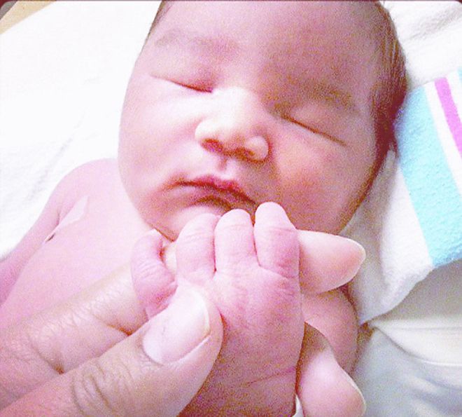 Αθλήτρια μαραθωνίου είχε πόνους στη μέση και τελικά ήταν πόνοι γέννας!