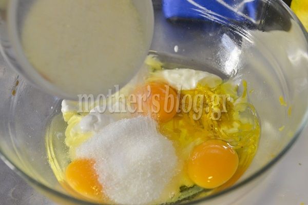 Συνταγή για φανταστικό κέικ με γιαούρτι, τσάι και πορτοκάλι, από τον Γιώργο Γεράρδο