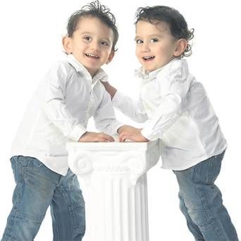 Τα σιαμαία που κέρδισαν τη ζωή και τώρα πηγαίνουν σχολείο! (φωτογραφίες)