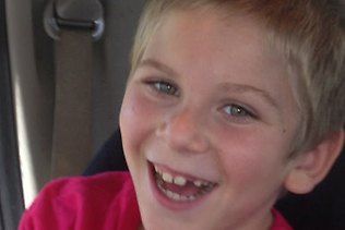 Άγνωστος άνδρας πληρώνει το οικογενειακό δείπνο μιας «ξεχωριστής»  οικογένειας