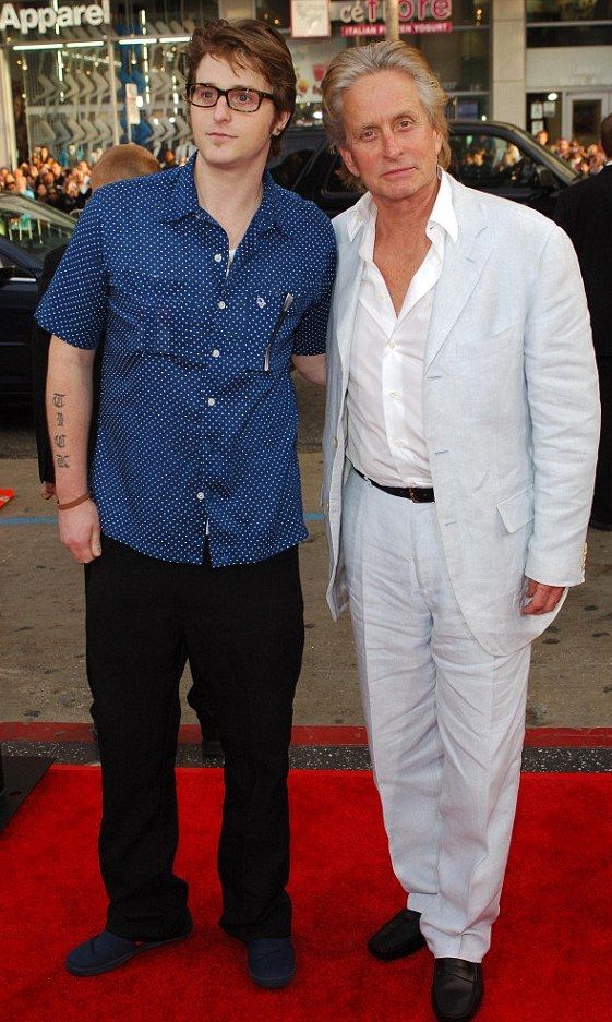 Η κραυγή απόγνωσης του Μάικλ Ντάγκλας για τον γιο του Κάμερον