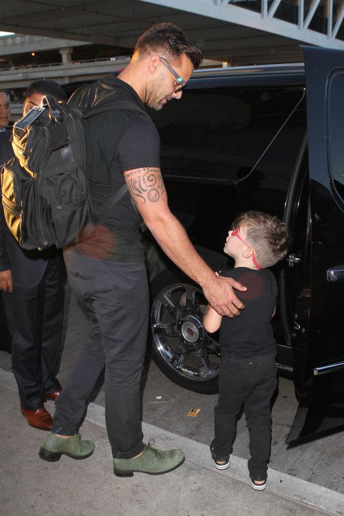 Κούκλος ο μπαμπάς, καρδιοκατακτητές και οι γιοι! Ποιοι είναι;