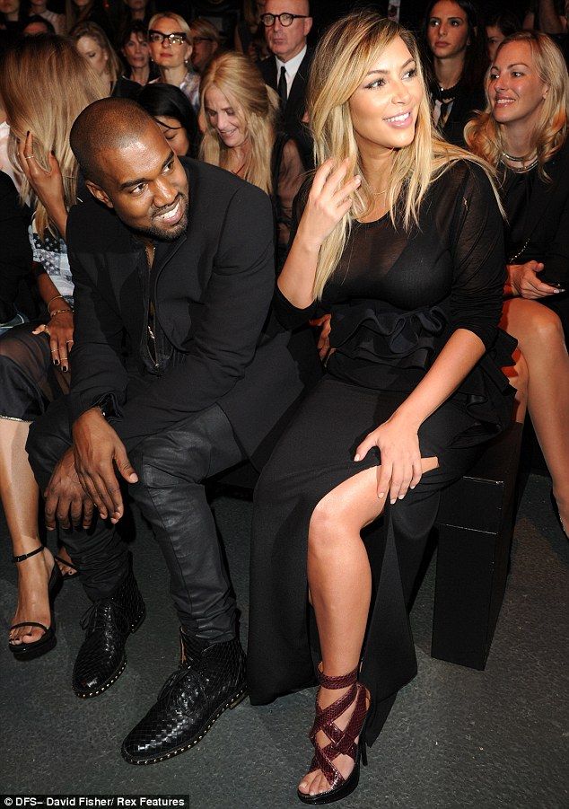 Κιμ Καρντάσιαν: Πρώτη βραδινή έξοδος μετά τη γέννα!