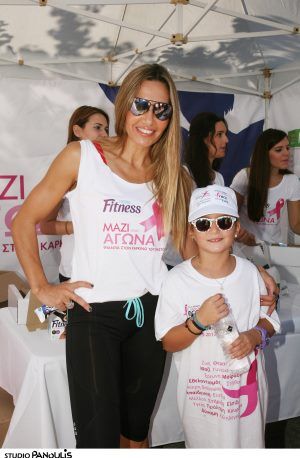 Με μεγάλη επιτυχία ολοκληρώθηκε ο αγώνας κατά του καρκίνου του μαστού, «Race for the Cure»