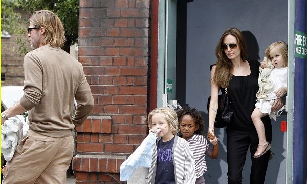 Ποιον διάσημο μπαμπά αποκαλούν τα παιδιά του «βρωμομπαμπά»;