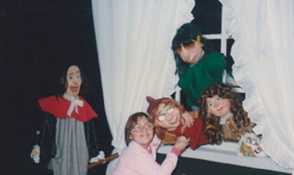 Δείτε πώς είναι σήμερα η  Παρασκευούλα από την παιδική εκπομπή «Του κουτιού τα παραμύθια»