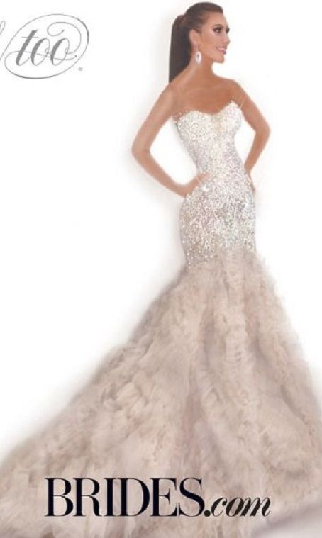 Μαύρο νυφικό θα φορέσει η Κιμ Καρντάσιαν; Δείτε τα σχέδια που τις προτείνουν διάσημοι σχεδιαστές!