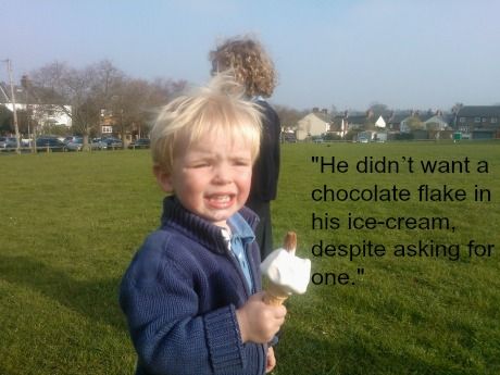 Οι καλύτερες φωτογραφίες - απαντήσεις στο ερώτημα «Μάντεψε γιατί κλαίει το παιδί μου»