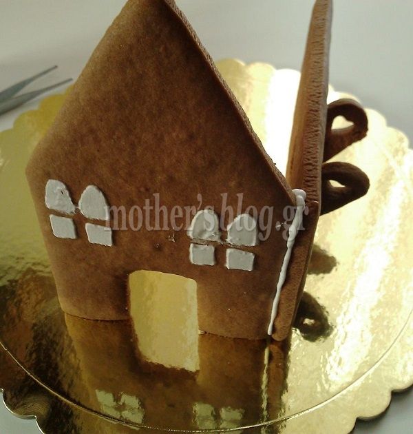 My cakes - My hobby! Φτιάχνουμε Χριστουγεννιάτικο μπισκοτένιο σπιτάκι!