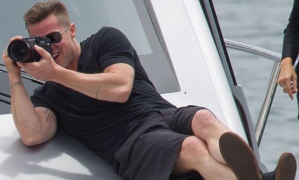 Οι οικογενειακές χριστουγεννιάτικες διακοπές του Μπραντ Πιτ και της Αντζελίνα Τζολί! (εικόνες)