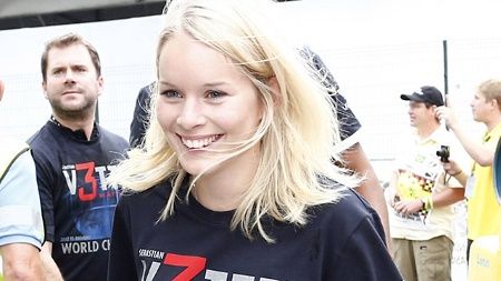 Το αστέρι της φόρμουλα 1, θα γίνει μπαμπάς! (φωτογραφίες)