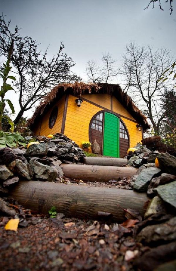 Κατασκεύασε το σπίτι των Χόμπιτ εμπνευσμένος από τον «Αρχοντα των Δαχτυλιδιών»! (εικόνες)