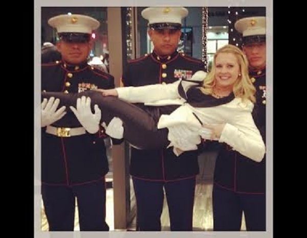 Οι απολαυστικές Χριστουγεννιάτικες οικογενειακές φωτογραφίες των σταρ! Δείτε τις!