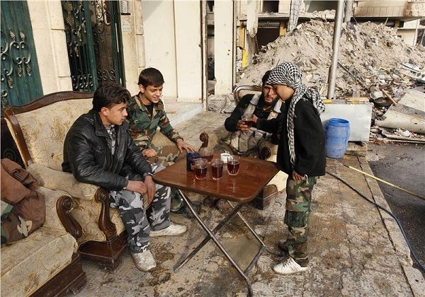 Ο 17χρονος φωτογράφος του Reuters από την Συρία που σκοτώθηκε εν ώρα εργασίας (εικόνες)