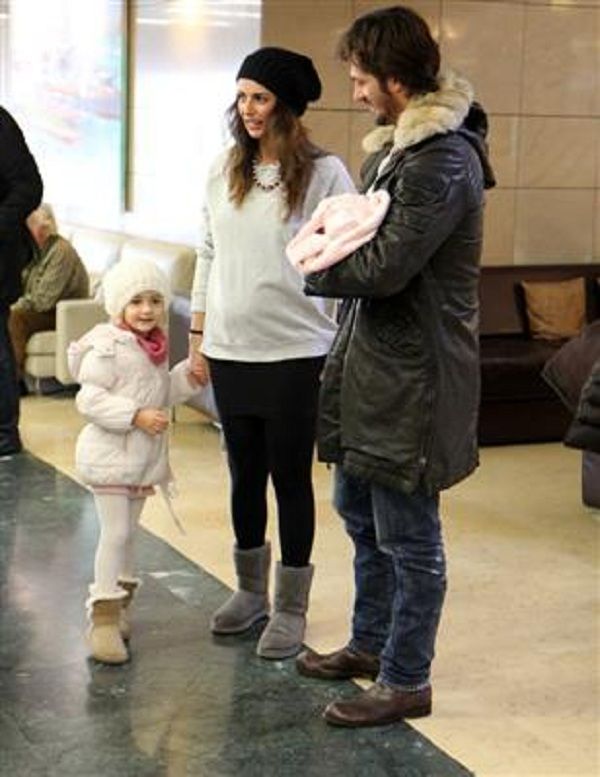 Μπέτυ Μαγγίρα: Οι πρώτες φωτογραφίες με τη νεογέννητη κορούλα της!