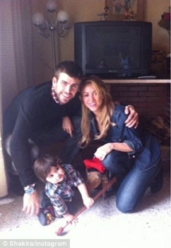 Η Σακίρα και ο μικρός Μίλαν στην ίδια αστεία γκριμάτσα! Είναι ολόιδιοι! (εικόνα)