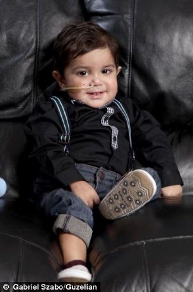 Πατέρας έγινε δότης για το παιδί του και το έσωσε!