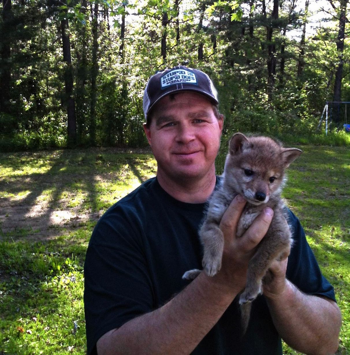 Το 8χρονο κορίτσι και το κογιότ έγιναν οι καλύτεροι φίλοι! (φωτογραφίες)