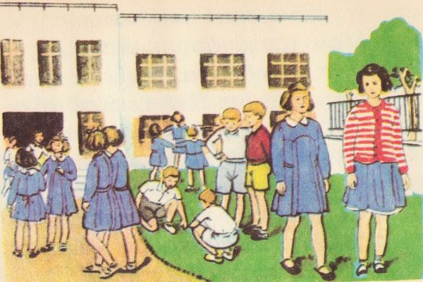 Η χρονιά που έπαψε η σχολική ποδιά να υπάρχει (εικόνες)