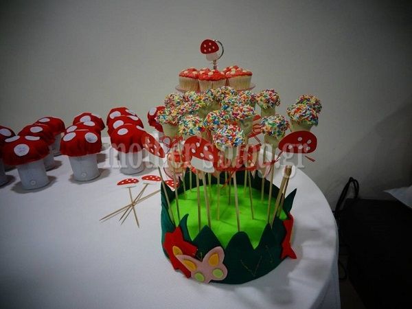 Φτιάξτο μόνη σου! Ενα τρελό στρουμφοπάρτι!