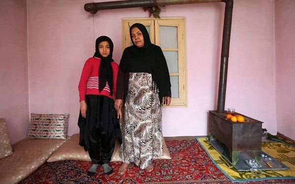 Hμέρα της Γυναίκας! Μαμάδες και κόρες σε μοναδικές φωτογραφίες!