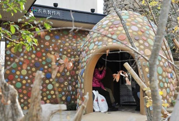 Ένα ζαχαροπλαστείο βγαλμένο από παραμύθι μόνο για παιδιά! (εικόνες)