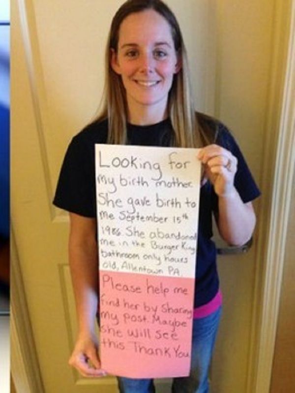 Βρήκε τη μητέρα της η οποία την είχε εγκαταλείψει όταν ήταν μόλις 1 ώρας μωρό, μέσω facebook (εικόνες)