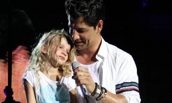 Σάκης Ρουβάς: Τι έκανε στη μεγάλη του κόρη και το μετάνιωσε;