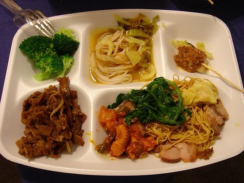 Σχολικά γεύματα! Δείτε τι τρώνε τα παιδιά σε 22 χώρες του κόσμου