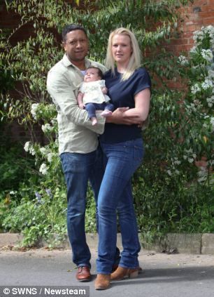 Πατέρας έσωσε τη ζωή της νεογέννητης κόρης του, όταν θυμήθηκε επεισόδιο από τηλεοπτική σειρά!