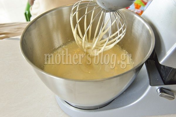 Aυτό είναι γλυκό! Σοκολατένια brownies με ελαιόλαδο από τον Γιώργο Γεράρδο