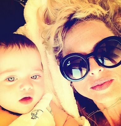 Όταν οι διάσημες μαμάδες φωτογραφίζουν τα παιδιά τους! (εικόνες)